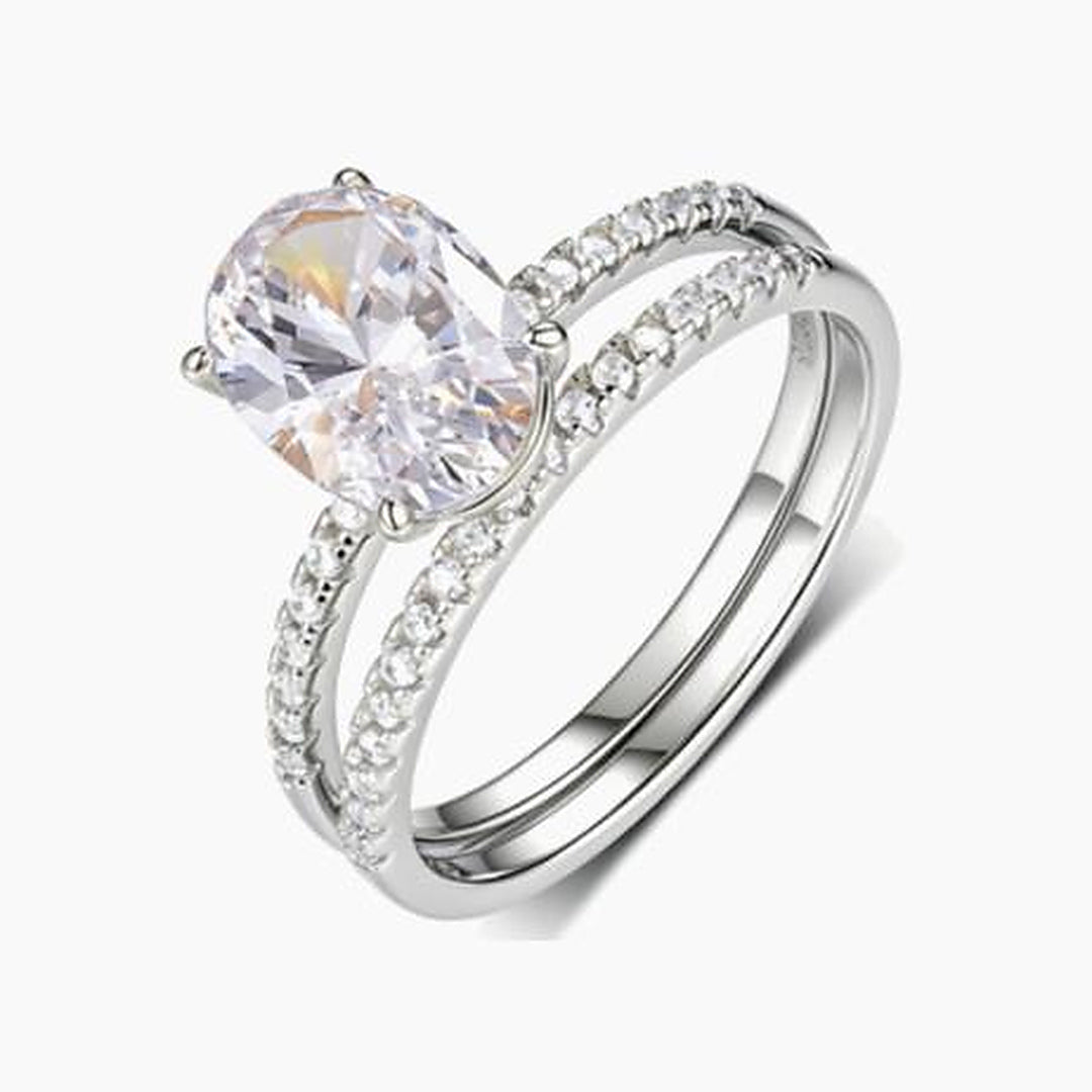 Oval Moissanite Classic Pavé Bridal Set